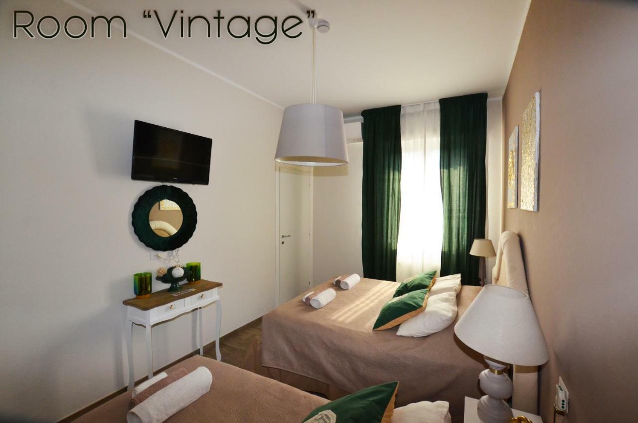 Room & Breakfast Nettuno 29 Bolonha Exterior foto
